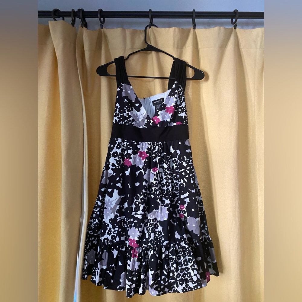 Alum Paige sun dress